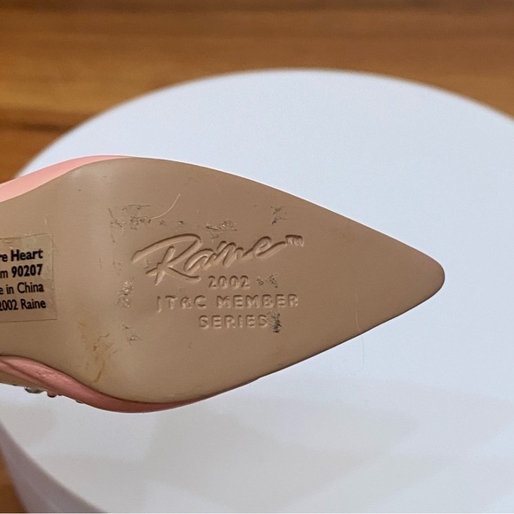 2002 RAINE Just the Right Shoe Pure Heart Miniature Ceramic Pink Heels Shoe - Picture 13 of 14